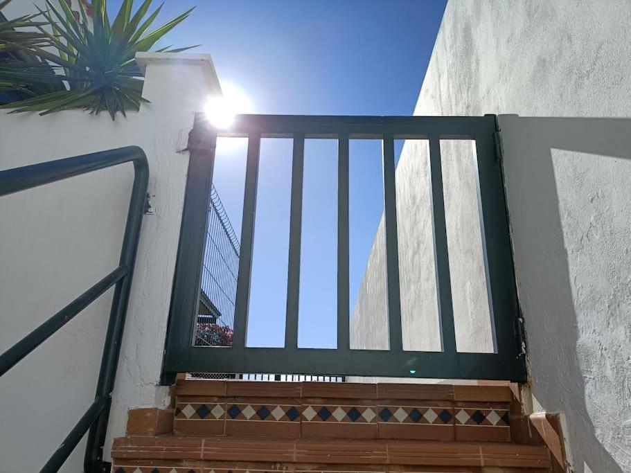Habitacion En Un Bajo 2 Camas Individual Casa Compartida Abades  Ngoại thất bức ảnh