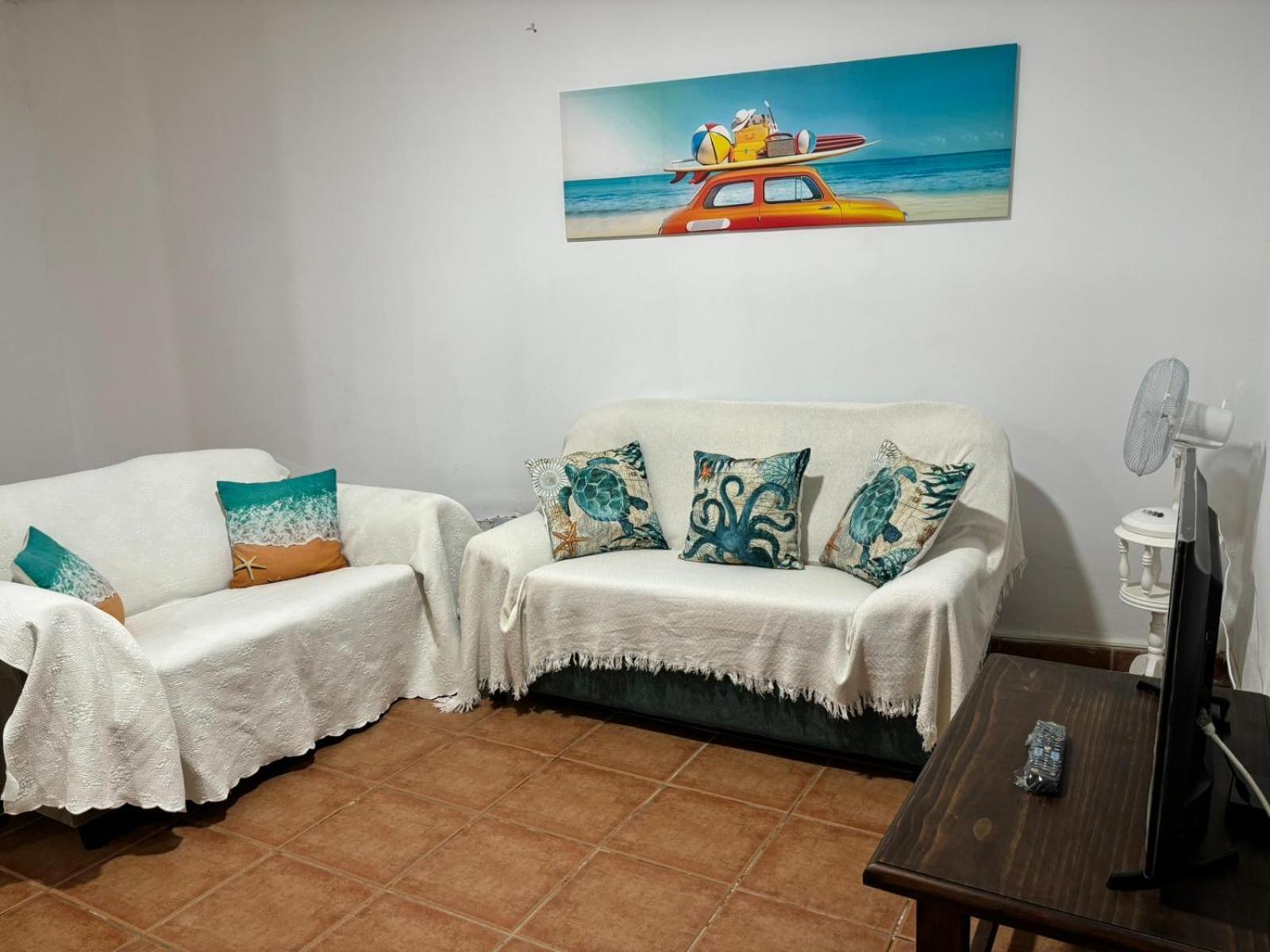 Habitacion En Un Bajo 2 Camas Individual Casa Compartida Abades  Ngoại thất bức ảnh