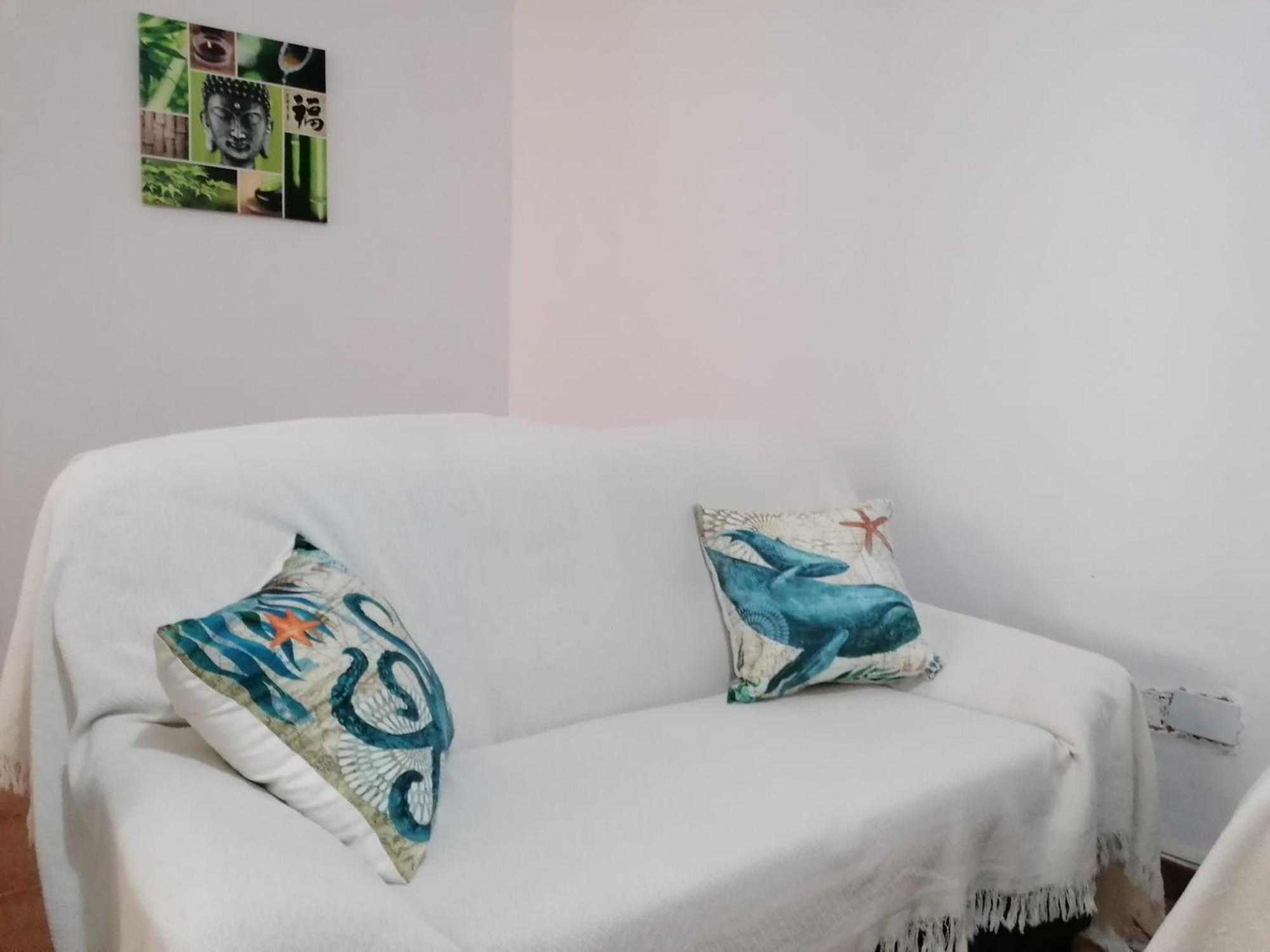 Habitacion En Un Bajo 2 Camas Individual Casa Compartida Abades  Ngoại thất bức ảnh